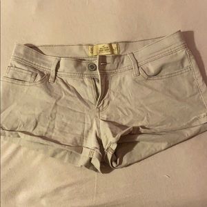 Low rise tan Hollister shorts